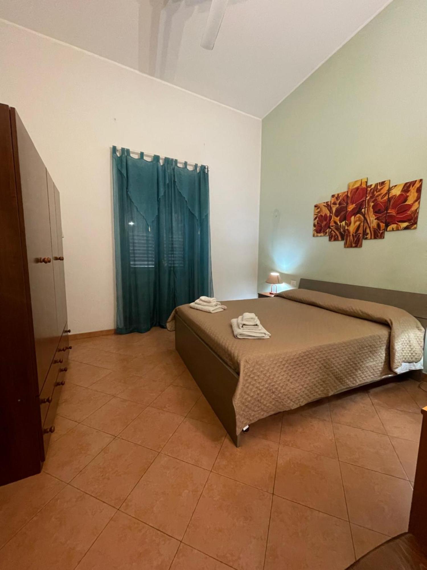 Apartament Hola Cathedral House Cadorna Palermo Zewnętrze zdjęcie