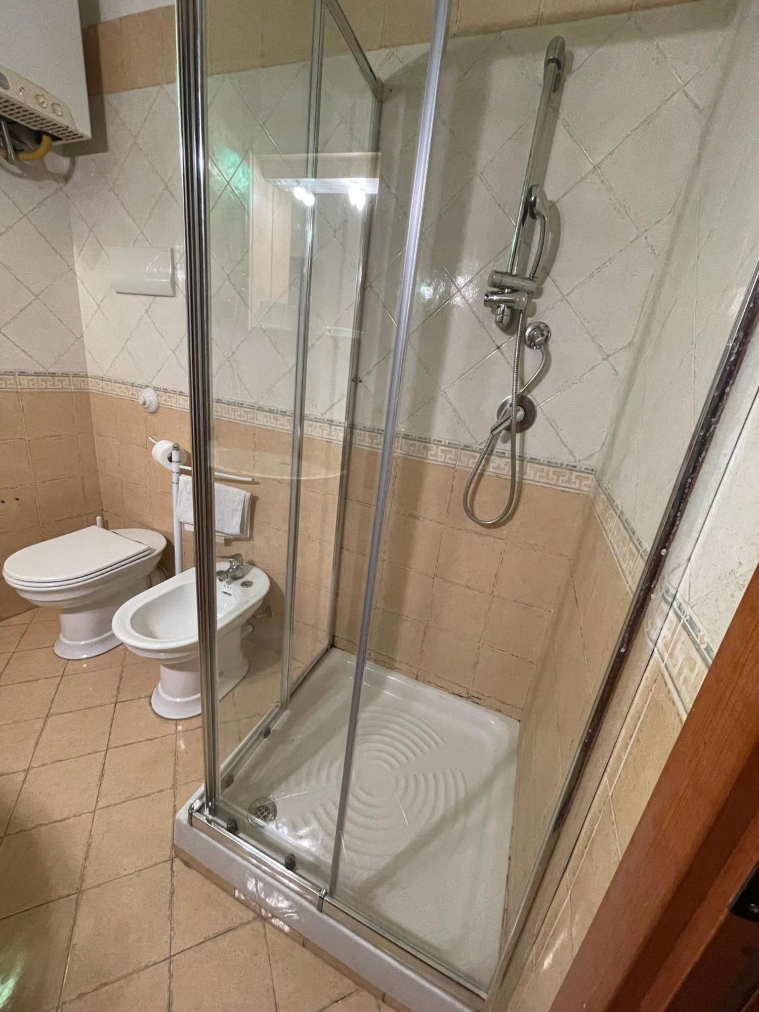 Apartament Hola Cathedral House Cadorna Palermo Zewnętrze zdjęcie